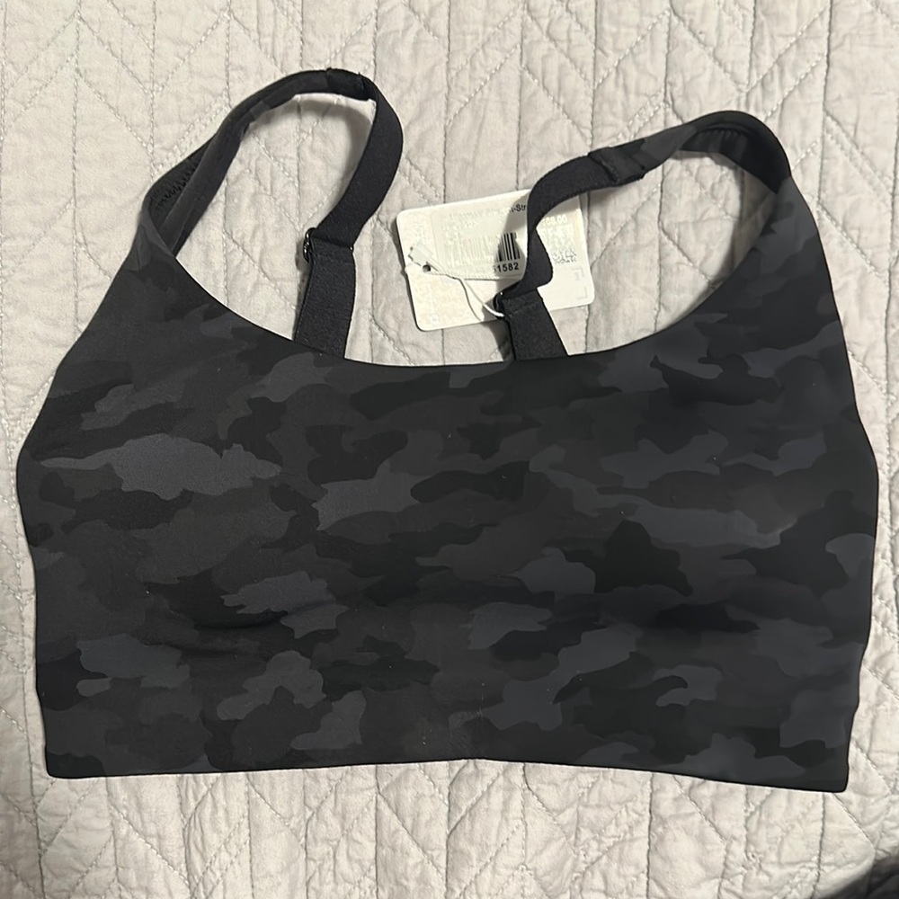 Lululemon alignment straight strap size 2